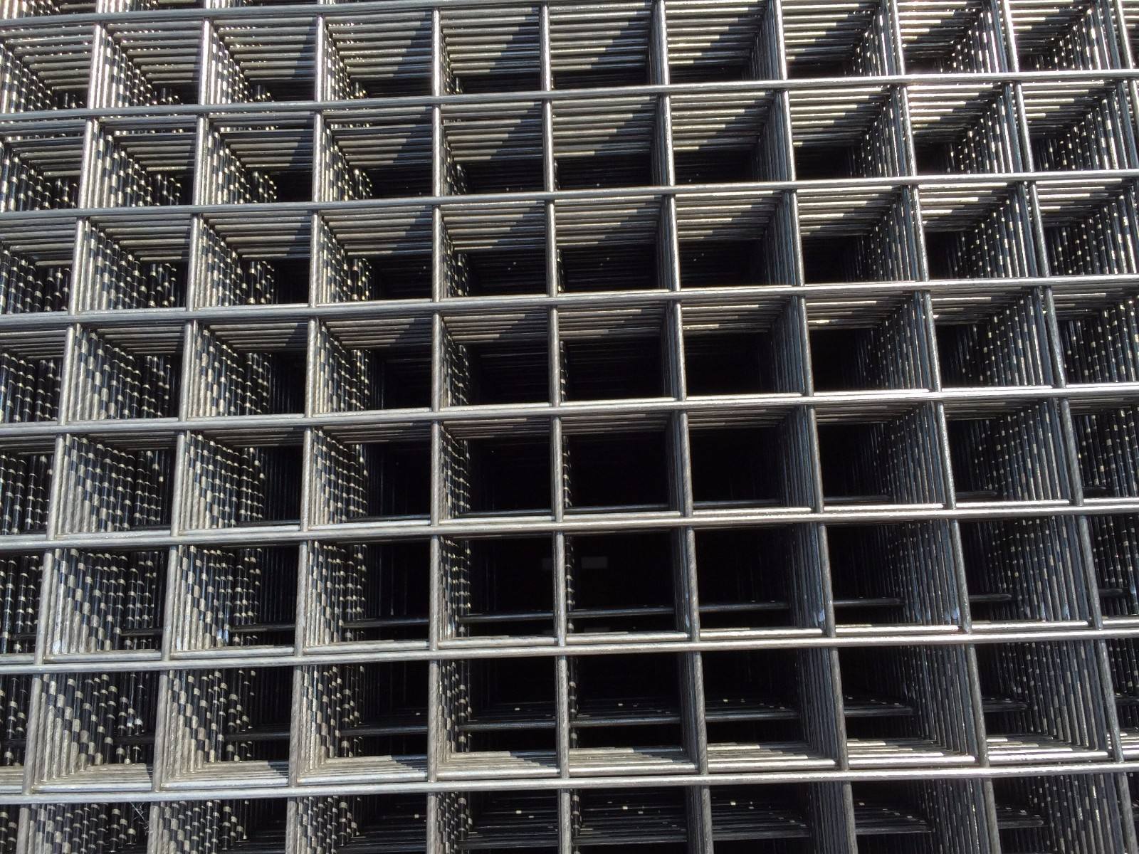 電焊建筑網片在地暖中的使用優(yōu)勢